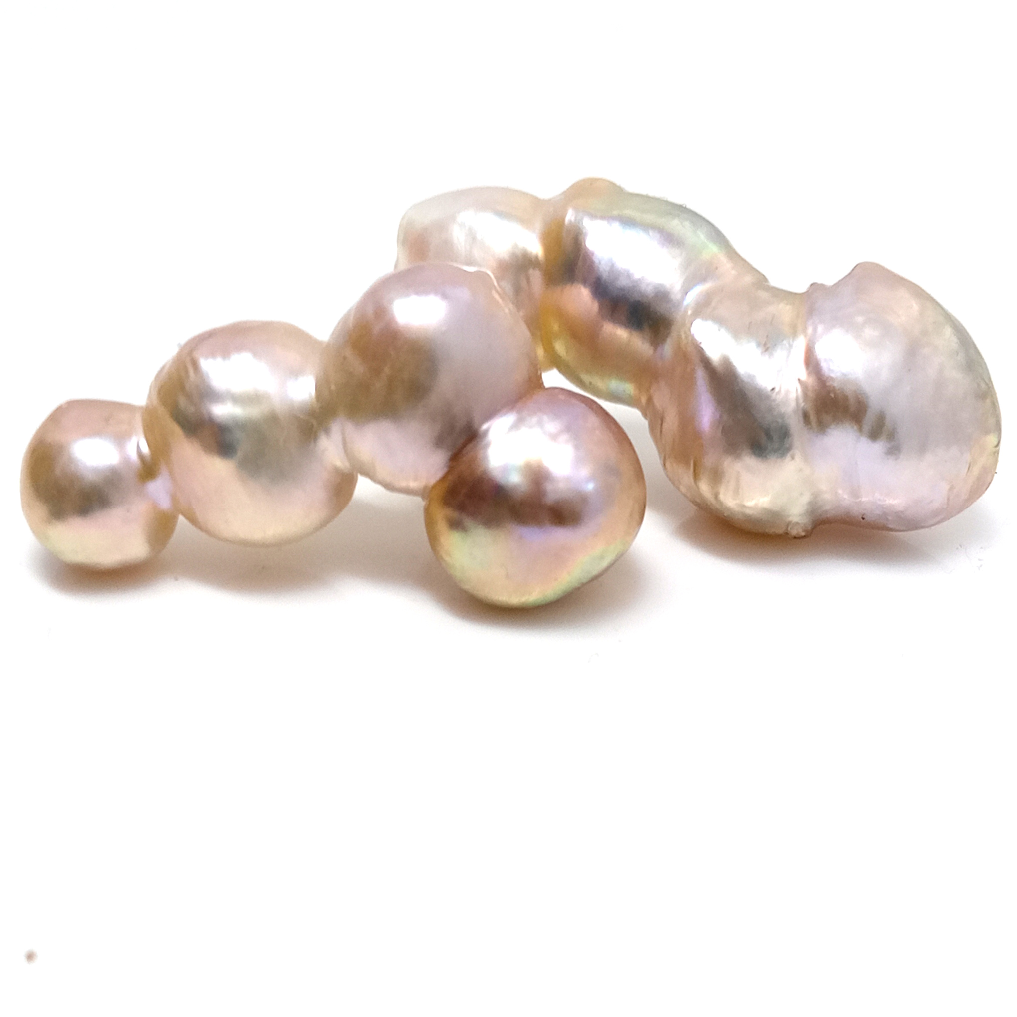 Beige Pink Four Conjoined Pearl Stud Earrings